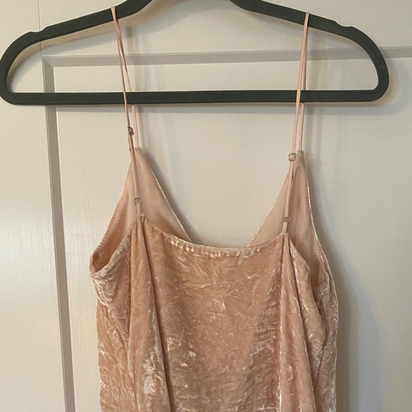 Velvet pale pink camisole - Picture 3 of 6